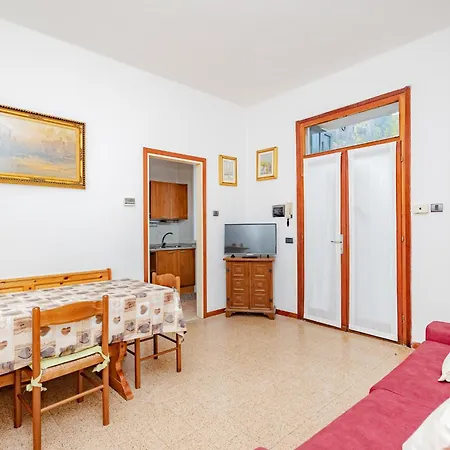 Apartment 24